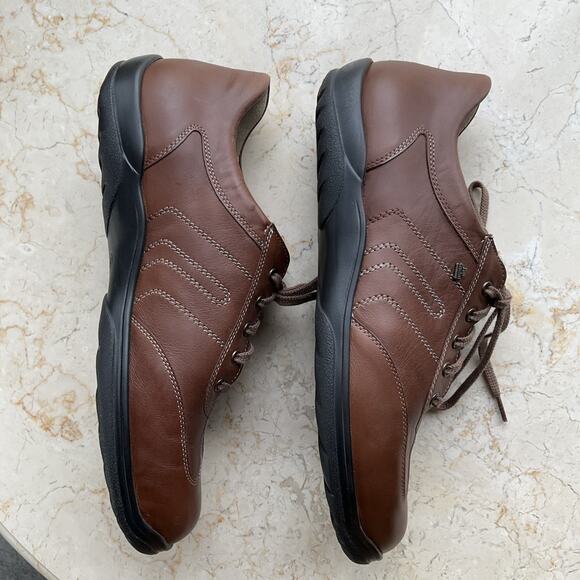 Oxfords_&_Derbys